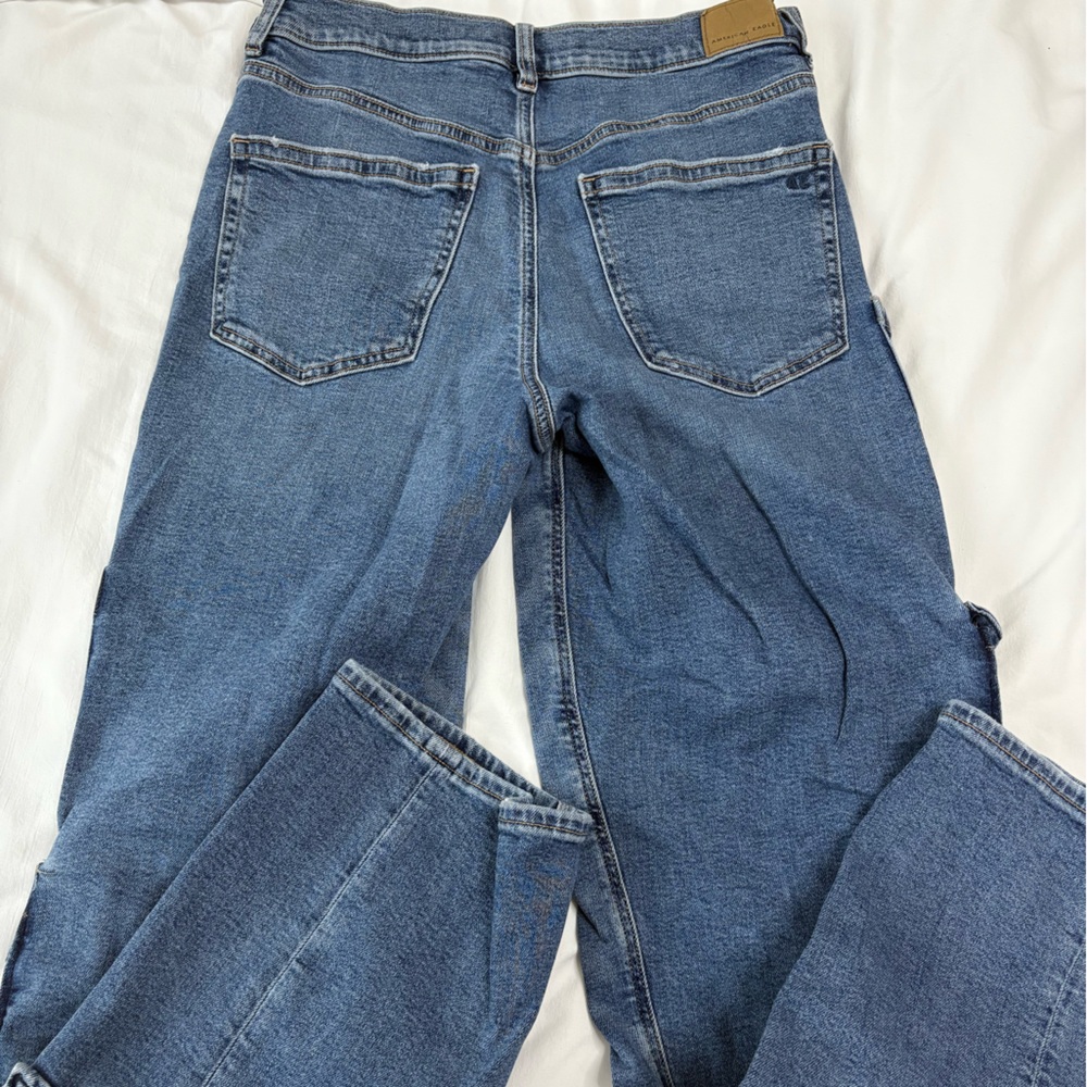 American Eagle Outfitters Men's Relaxed Blue Jeans - Picture 5 of 5